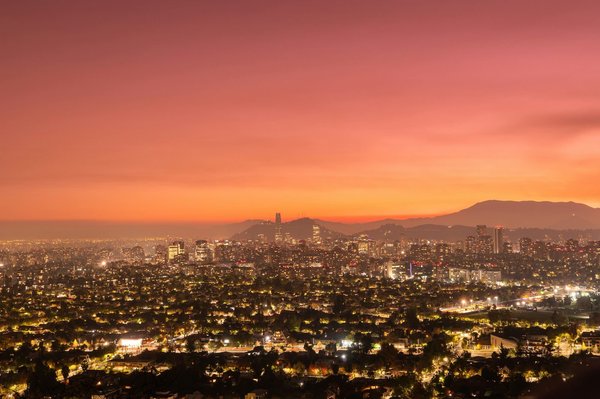 What Are the Best Practices for UK Cosmetic Brands to Manage Online Reviews?